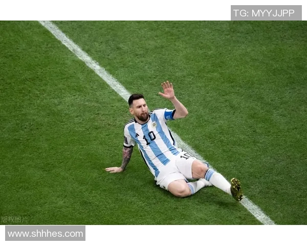 外星面孔的足球天才他是场上最神秘的存在